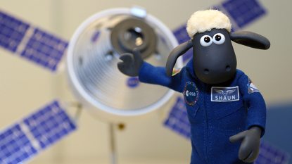 Shaun_the_Sheep_with_Orion_and_European_Service_Module.jpg