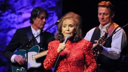 Loretta-Lynn-AFP-R.jpg