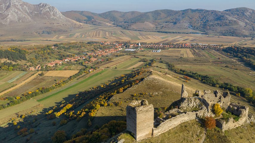 Torockószentgyörgy-vára-fotó-shutterstock.jpg