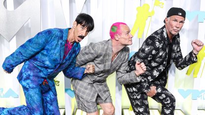 Red-Hot-Chili-Peppers-AFP.jpg