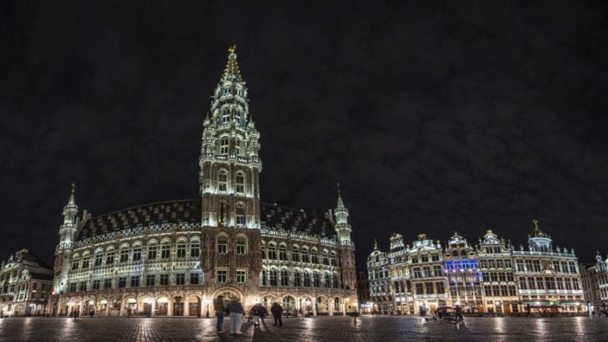 Brüsszel-Grande-Place_városháza_Nicolas-Economou-NurPhoto-NurPhoto-via-AFP--e1671621993920.jpg