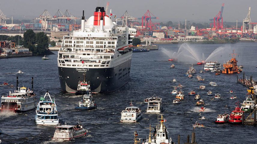 Queen-Mary-2-AFP.jpg