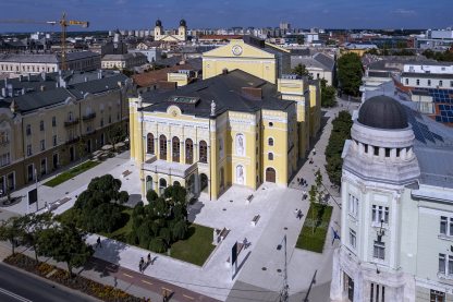 Csokonai Nemzeti Színház Debrecen MTI.jpg