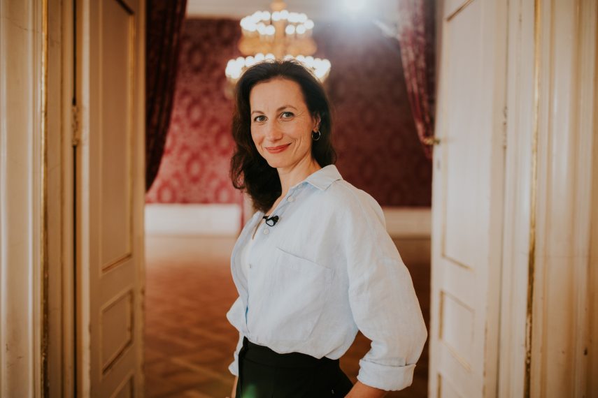 Balla Eszter színésznő.jpg