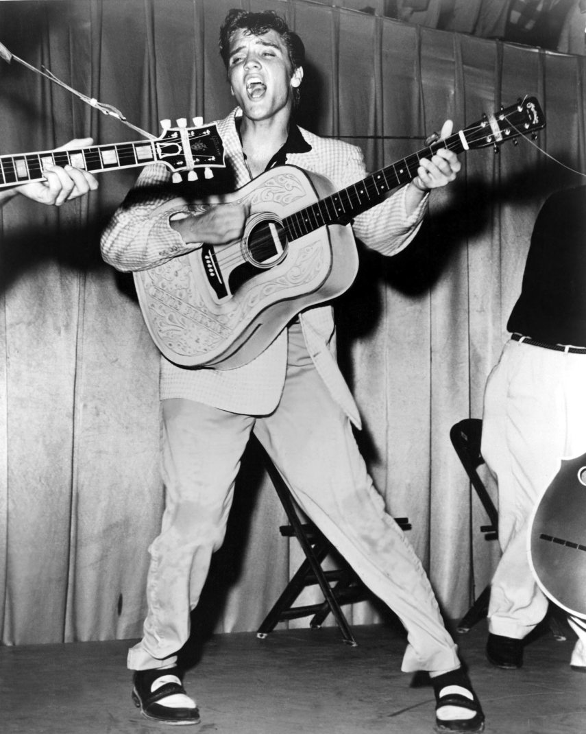 ELVIS PRESLEY, c. mid-1950s,Image: 98223613, License: Rights-managed, Restrictions: For usage credit please use; Courtesy Everett Collection, Model Release: no, Credit line: - / Everett / Profimedia