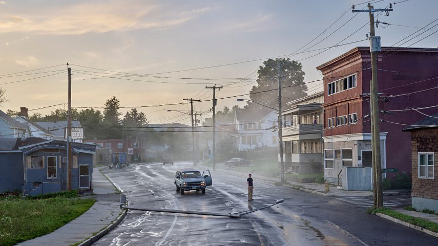 Gregory Crewdson: Az An Eclipse of Moths sorozatból