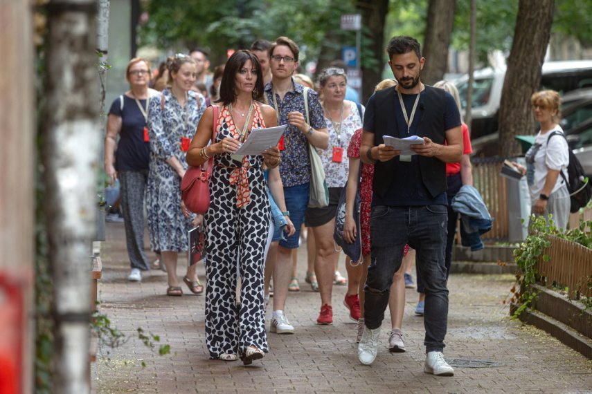 Radnóti Miklós irodalmi séta Juhász Anna és Szabó Kimmel Tamás CSZS 20.jpg