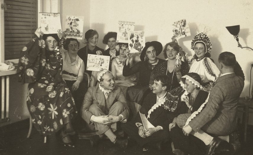 [Party at Otti Berger's]; Attributed to Otti Berger (Hungarian, 1898 - 1944); Germany; October 1930; Gelatin silver print; Sheet: 4.9 × 7.9 cm (1 15/16 × 3 1/8 in.); 85.XP.260.79