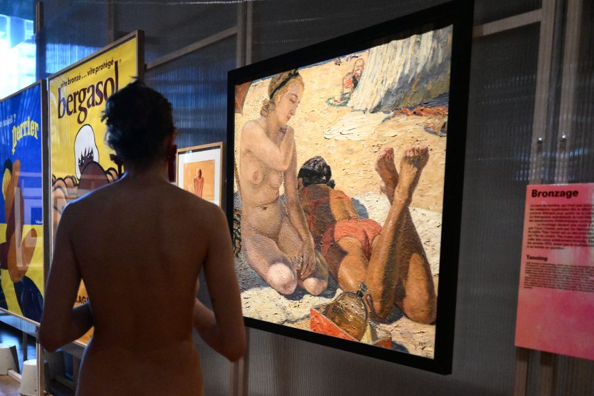 A naturist visits the exhibition "Paradis naturistes" at the Mucem museum in Marseille, south-eastern France, on August 20, 2024.
Christophe SIMON / AFP