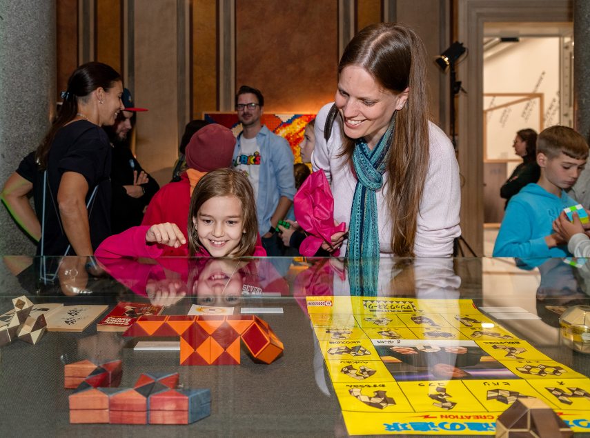 Rubik’s Curiosity Cabinets című időszaki kiállítás, a bécsi Iparművészeti Múzeumban. Fotó: Kovács Attila/CH Wien: