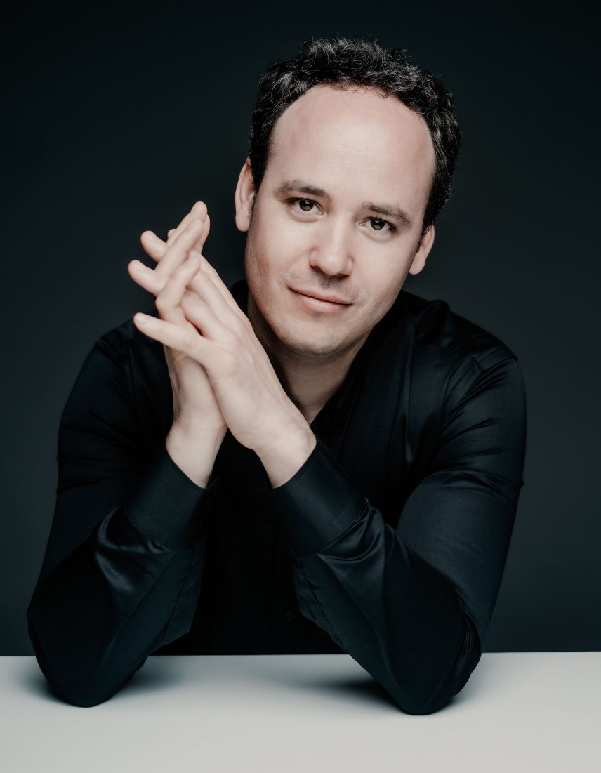 Gergely Madaras Conductor
Photo: Marco Borggreve