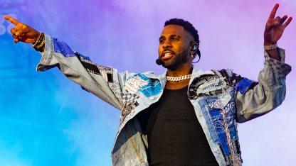 Jason_Derulo_-_Superbloom_Festival_2023_-_DSC4045_(cropped).jpg