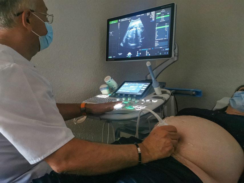 France, Valence, 2022-05-16. An obstetric gynecologist performs an ultrasound on a pregnant woman. Photography by Nicolas Guyonnet / Hans Lucas.
France, Valence, 2022-05-16. Un gynecologue obstetricien realise une echographie a une femme enceinte. Photographie de Nicolas Guyonnet / Hans Lucas.
Nicolas Guyonnet / Hans Lucas / Hans Lucas via AFP