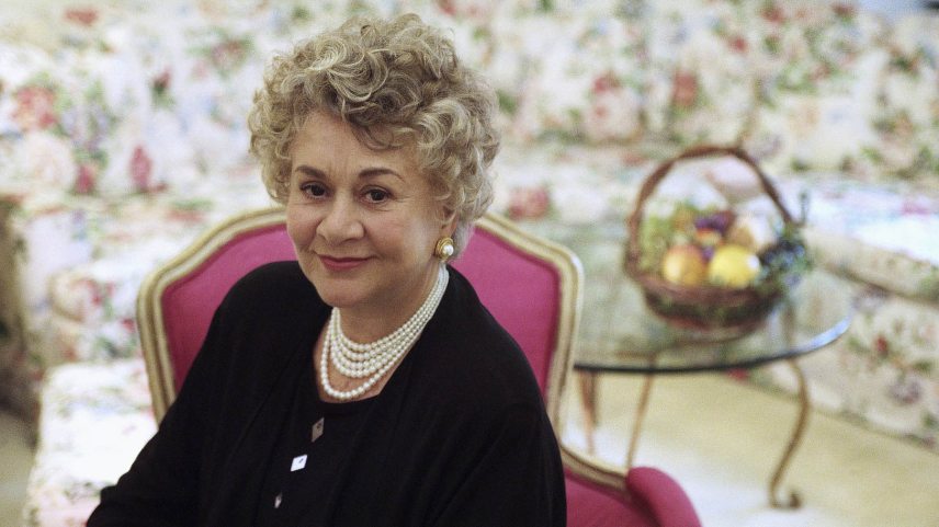 Joan Plowright Profimedia.jpg