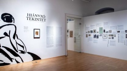 Kiállításenteriőr a Hiányzó tekintet- Révai Ilka elfeledett életműve című kiállításon Fotó  Birtalan Zsolt PIM.jpg