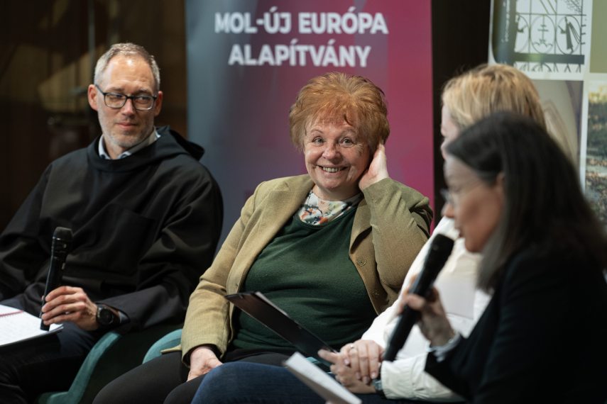 Dejcsics Konrád és Rakovszky Zsuzsa az Arcus Temporum fesztivál sajtótájékoztatóján 2025. április 7-én. Fotó: Hajdú D. András