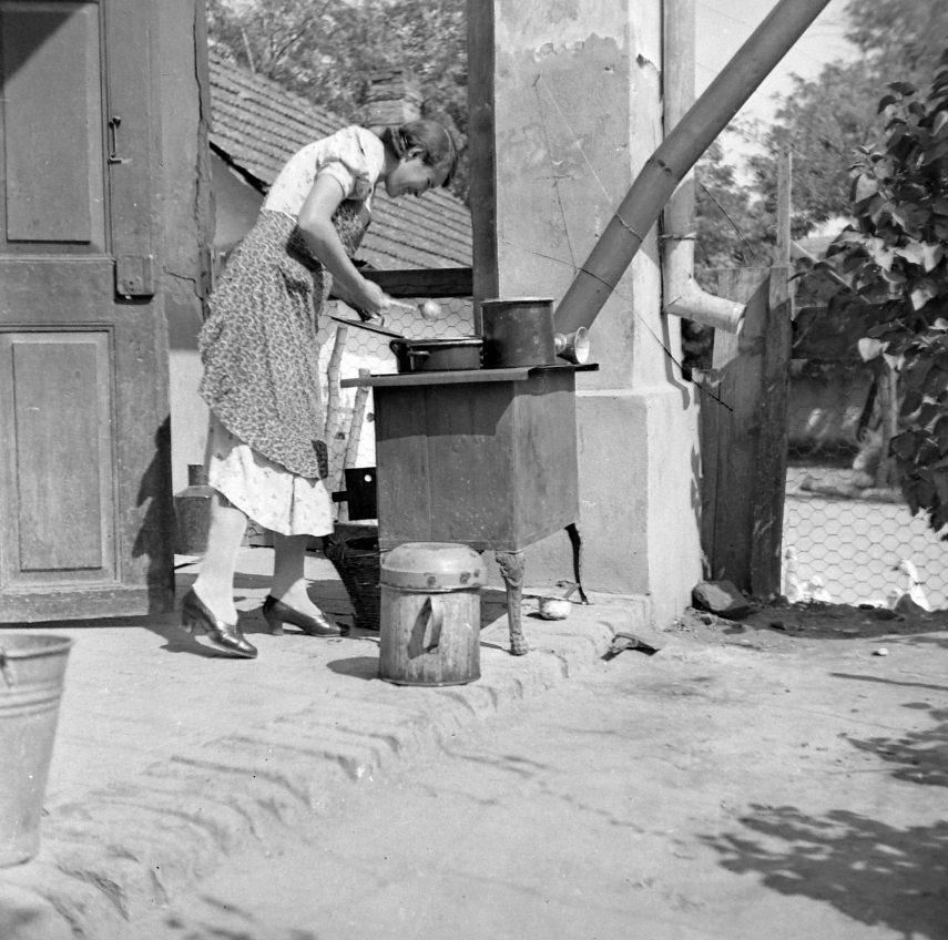 fortepan_3890.jpg
