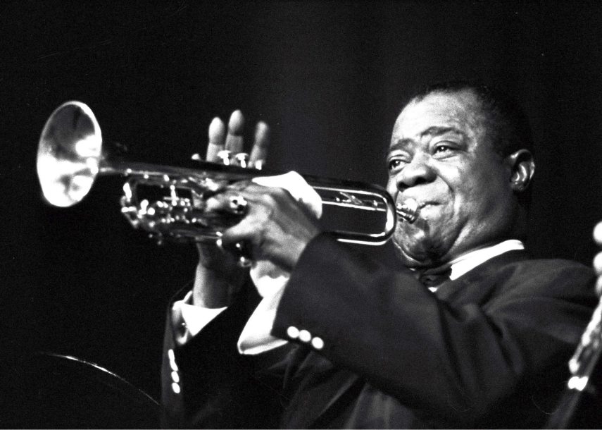 AFP Sources Extra
Document reference043_APAPD_19610210_PD0005
SLUG19610210_PD0005
Creation date2/10/1961
City/CountryVienna, Austria
CreditVOTAVA / IMAGNO / APA-PictureDesk via AFP
File size/pixels/dpi8.56 Mb / 2048 x 1461 / 300 dpi
Special Instructions
AUSTRIA OUT, GERMANY OUT, SWITZERLAND OUT, UK OUT
SOUTH TYROL OUT
19610210_PD0005
Louis Armstrong at a concert in Wiener Stadthalle. 10th February 1961.
VOTAVA / IMAGNO / APA-PictureDesk via AFP