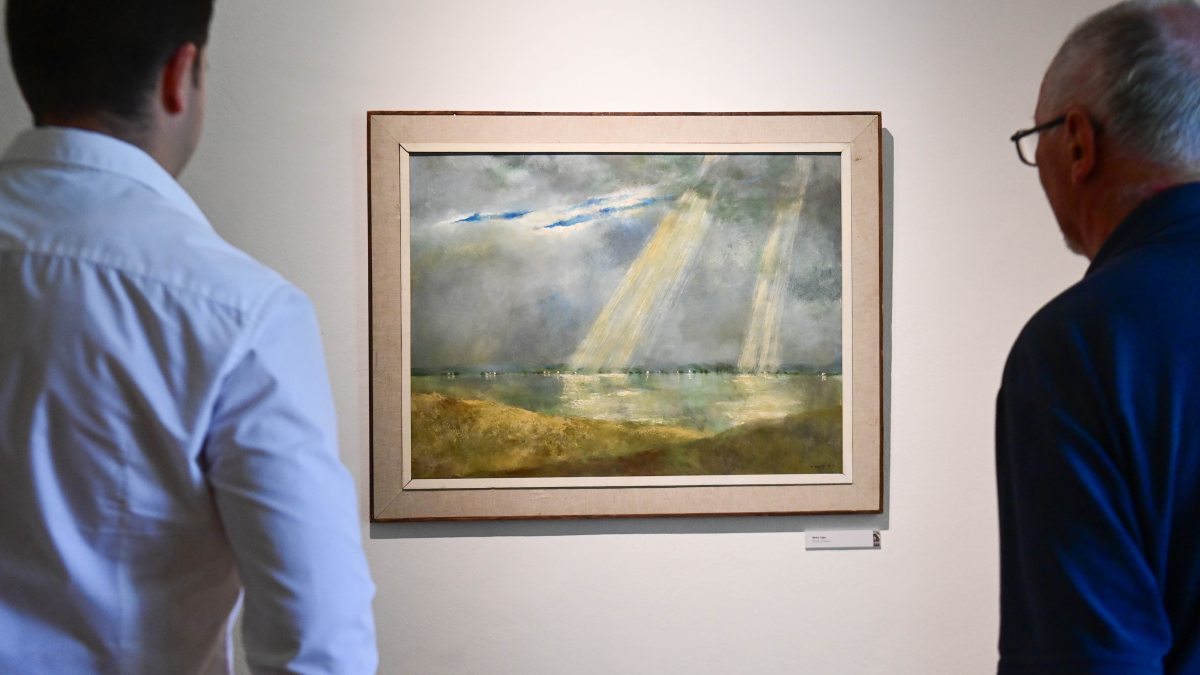 Ujváry Lajos megnyitó.jpg