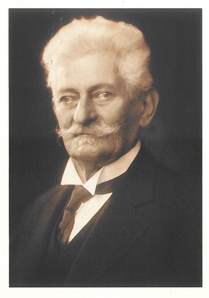 Kner Izidor időskori portréja 1931-ből. Megjelent Kner Izidor Félévszázad Mesgyéjén 1882–1932. Gyoma, Kner, 1931.jpg