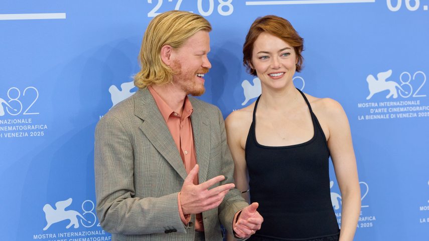 emma stone és jesse plemons.jpg