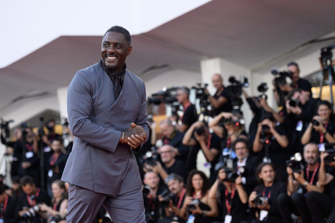 109715-RED_CARPET_-_A_HOUSE_OF_DYNAMITE_-_Actor_Idris_Elba__Credits_A.Kalka_La_Biennale_di_Venezia_-_Foto_ASAC____1_.jpg