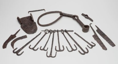 MNMKK római vaseszközök.jpg