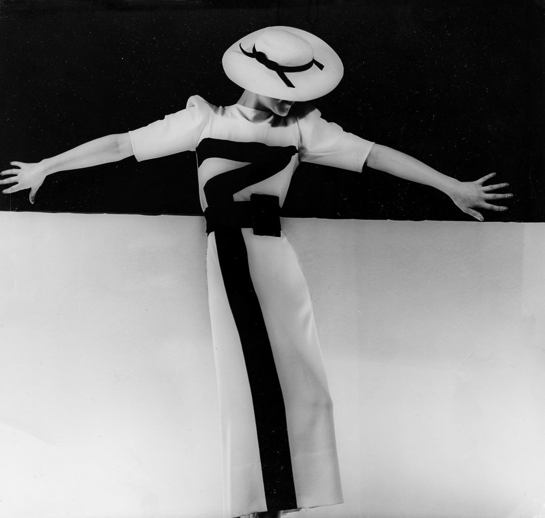 14-Santhó Imre © Museum für Kunst und Gewerbe Hamburg.jpg