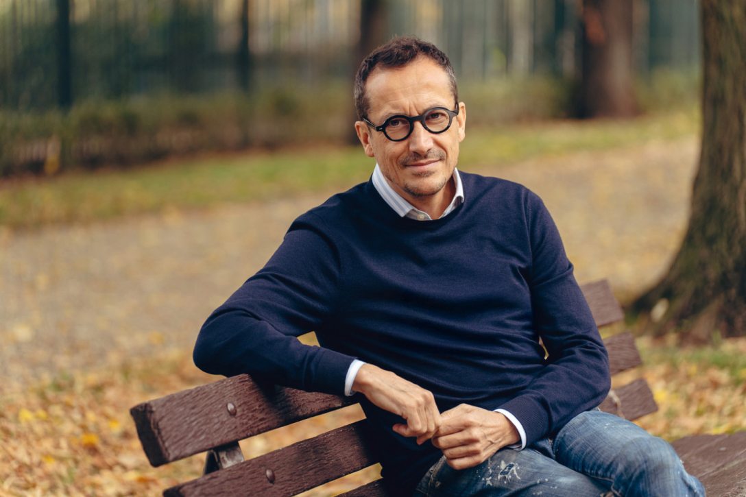 Tombor Zoltán: Úgy teszem univerzálissá a problémát, hogy a saját kínlódásomat feketén-fehéren kirakom az asztalra