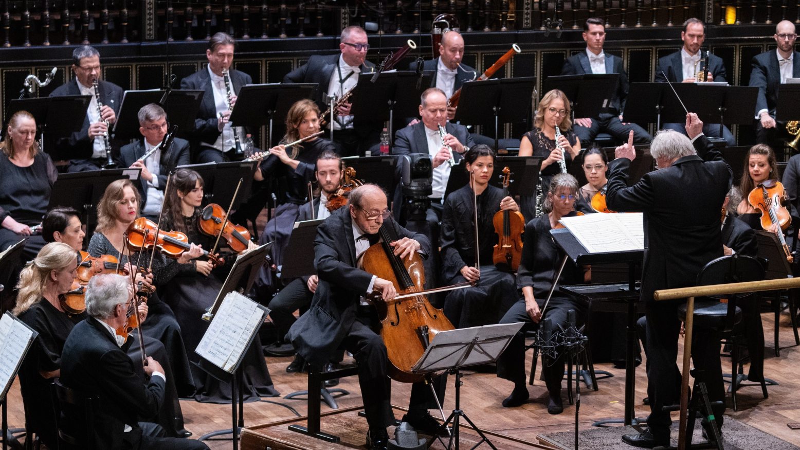 Keller András Concerto Budapest.jpg