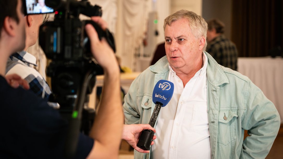 Pozsgai Zsolt: a hit és a reális lét fedi egymást