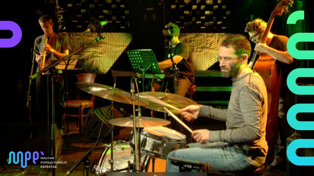 decolonize your mind.jpg