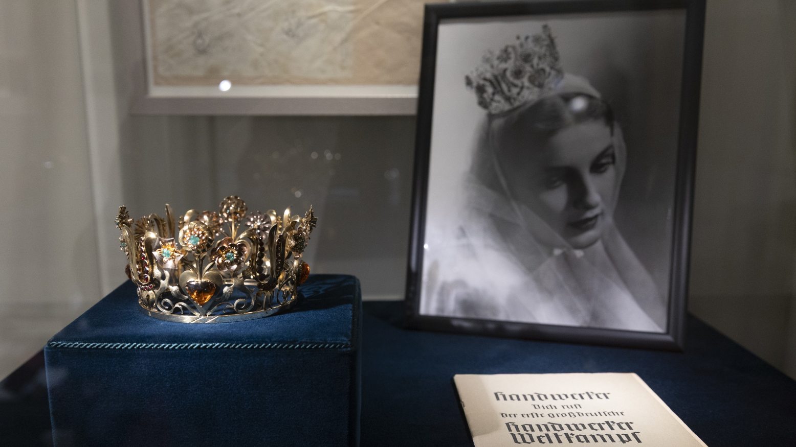 Császárok és királyok ékszerésze.jpg