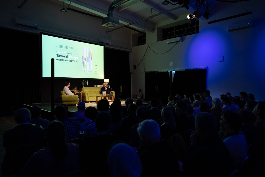 Spiró György a Margó fesztiválon. Fotó: Csákvári Zsigmond / Kultúra.hu