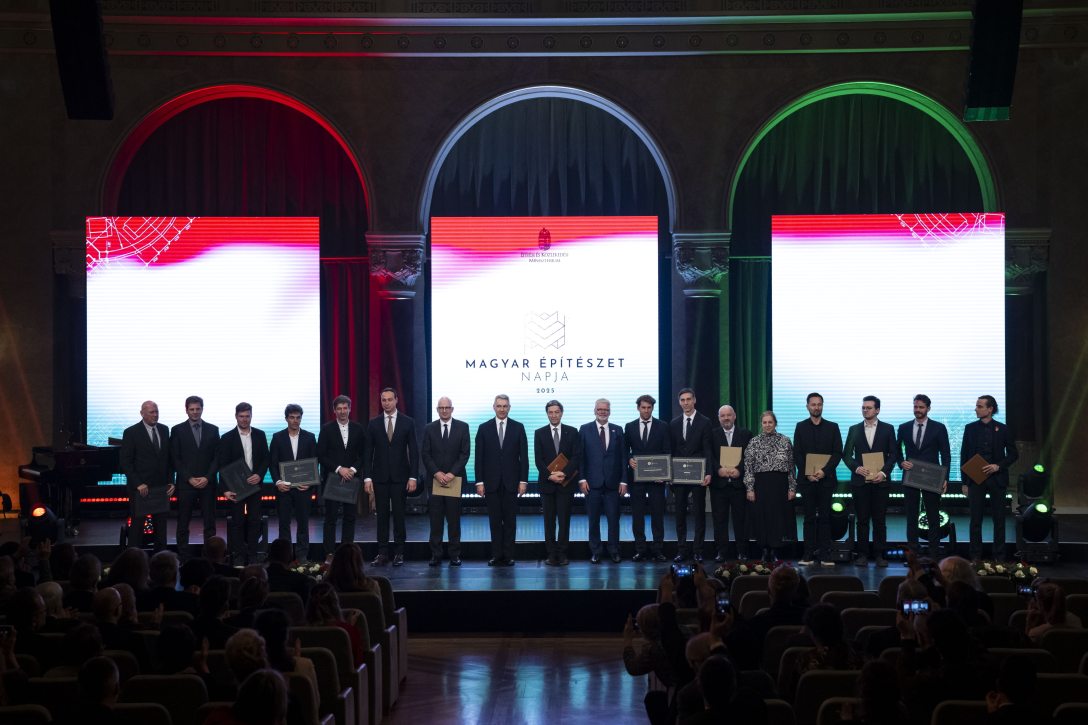 Átadták az állami építészeti díjakat a Pesti Vigadóban