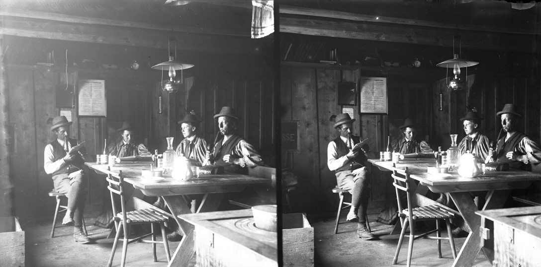 A Langkofel hüttében 1896-ban. Fotó: Fortepan / SZTFH Földtani Szolgálatának gyűjteménye / Eötvös Loránd
