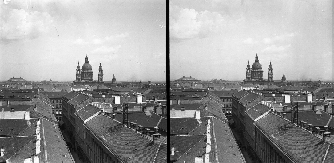 A Szent István Bazilika látképe a Magyar Tudományos Akadémia épületéből. Fotó: Fortepan / SZTFH Földtani Szolgálatának gyűjteménye / Eötvös Loránd