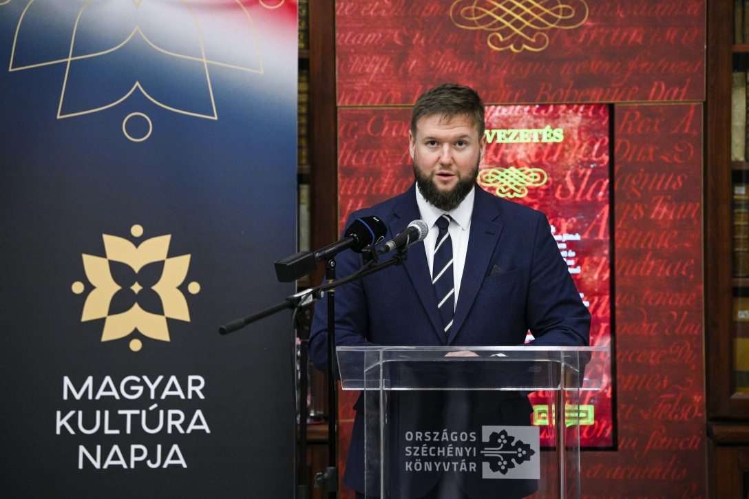 Vincze Máté közgyűjteményekért és kulturális fejlesztésekért felelős helyettes államtitkár. Fotó: MTI/Purger Tamás