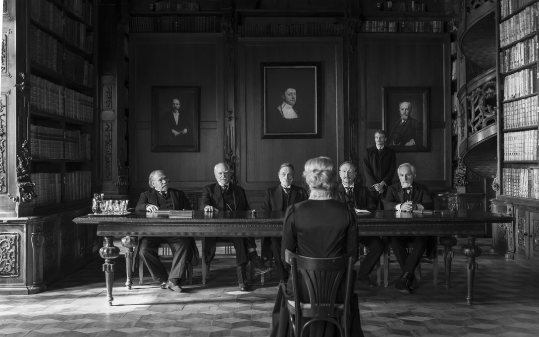 Luna Wedler a Csendes barát című filmben. Fotó: Szilágyi Lenke / Mozinet