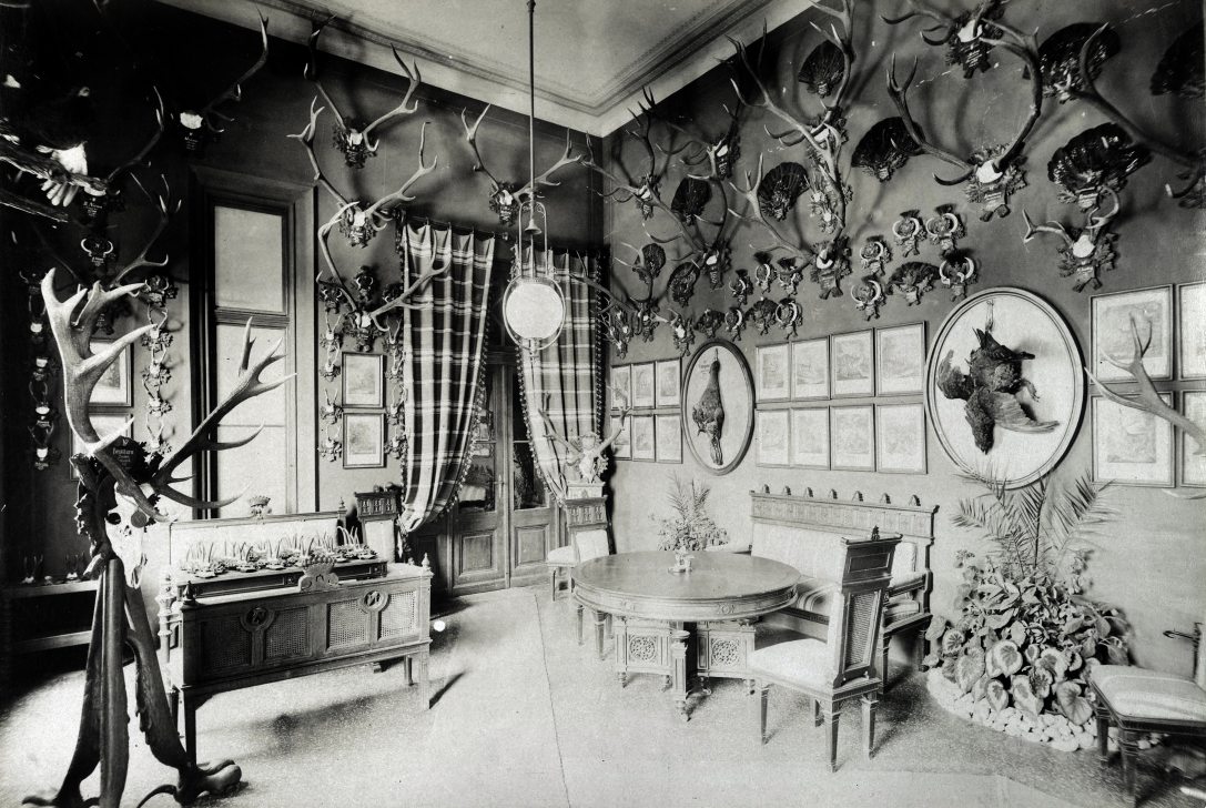 A nádasladányi Nádasdy-kastély dohányzója 1895–99 között. Fotó:  Klösz György / Budapest Főváros Levéltára / Fortepan