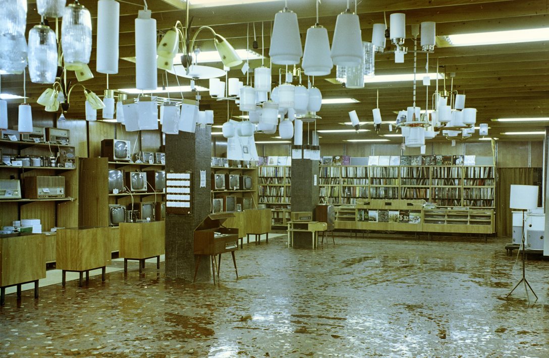 A műszaki osztály 1969-ben. Fotó: FŐFOTÓ / Fortepan