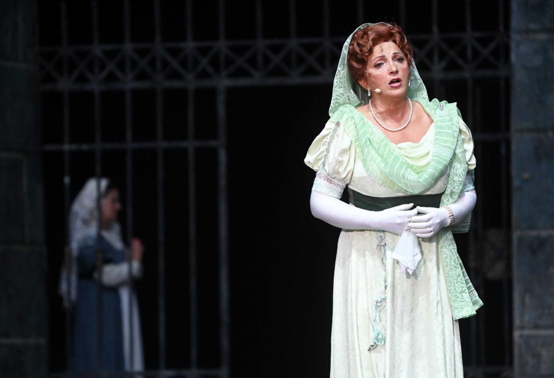 Sümegi Eszter Floria Tosca szerepében Giacomo Puccini Tosca című operájának fotóspróbáján a Margitszigeti Szabadtéri Színpadon 2022. július 6-án. Fotó: MTI/Bruzák Noémi