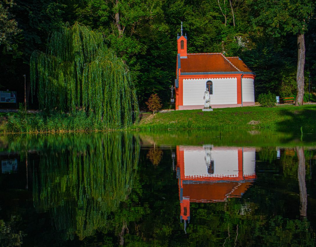 Bakonybél, Borostyán-kút. Fotó: Shutterstock