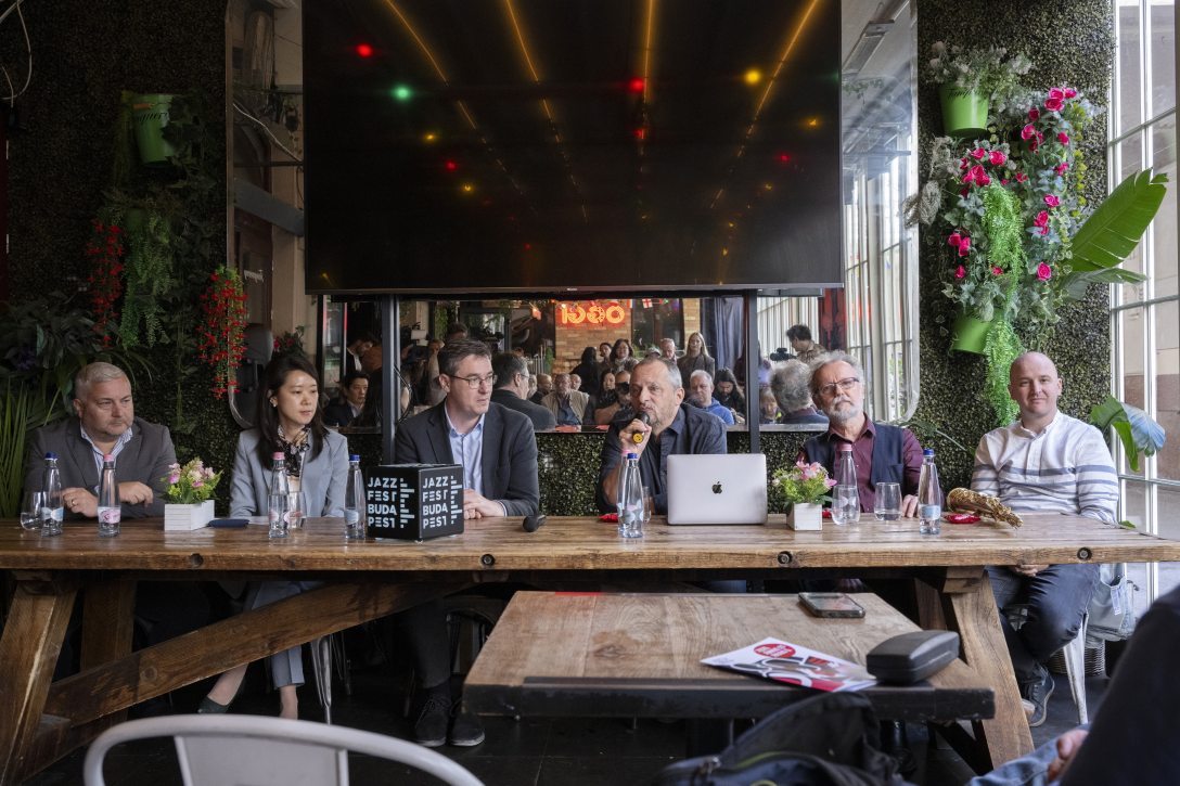 Csaknem 200 zenész, köztük számos világsztár lép fel a JazzFest Budapesten