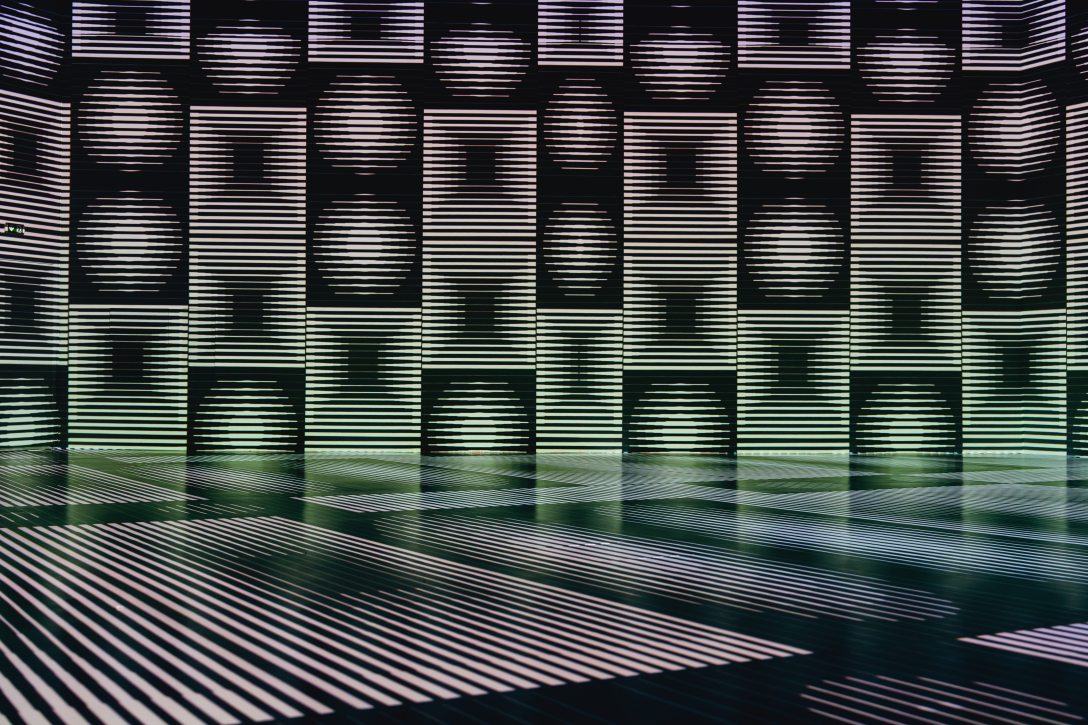 VASARELY – Az op-art atyja című kiállítás a CODE Digitális élményközpontban. Fotó: Sorok Péter / Kultúra.hu
