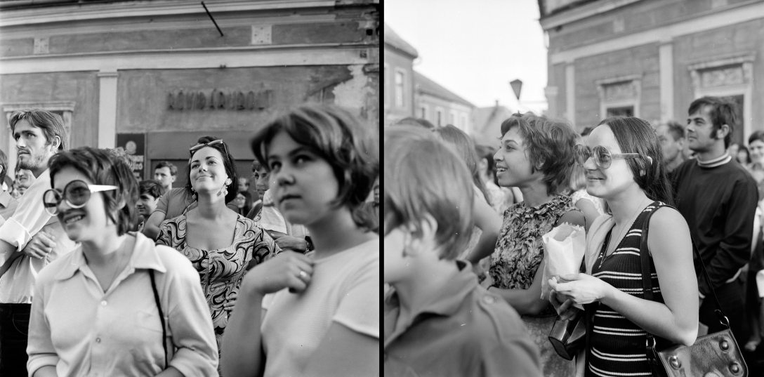 A nyári Szentendrei Teátrum egyik előadásának közönsége 1970-ben. Fotó: Fortepan / Gábor Viktor