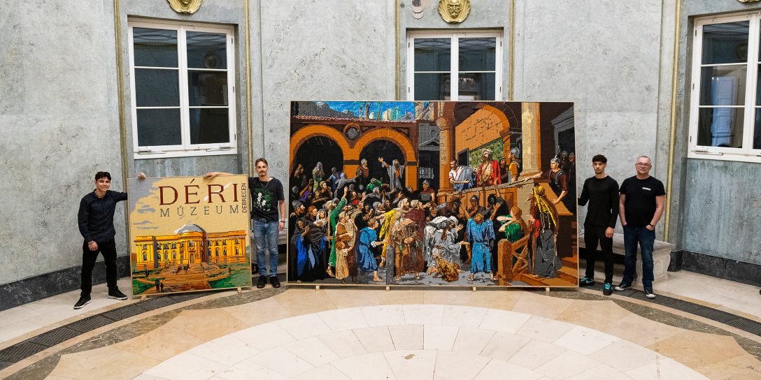 Újra Debrecenben a LEGO Ecce Homo! Fotó: Déri Múzeum