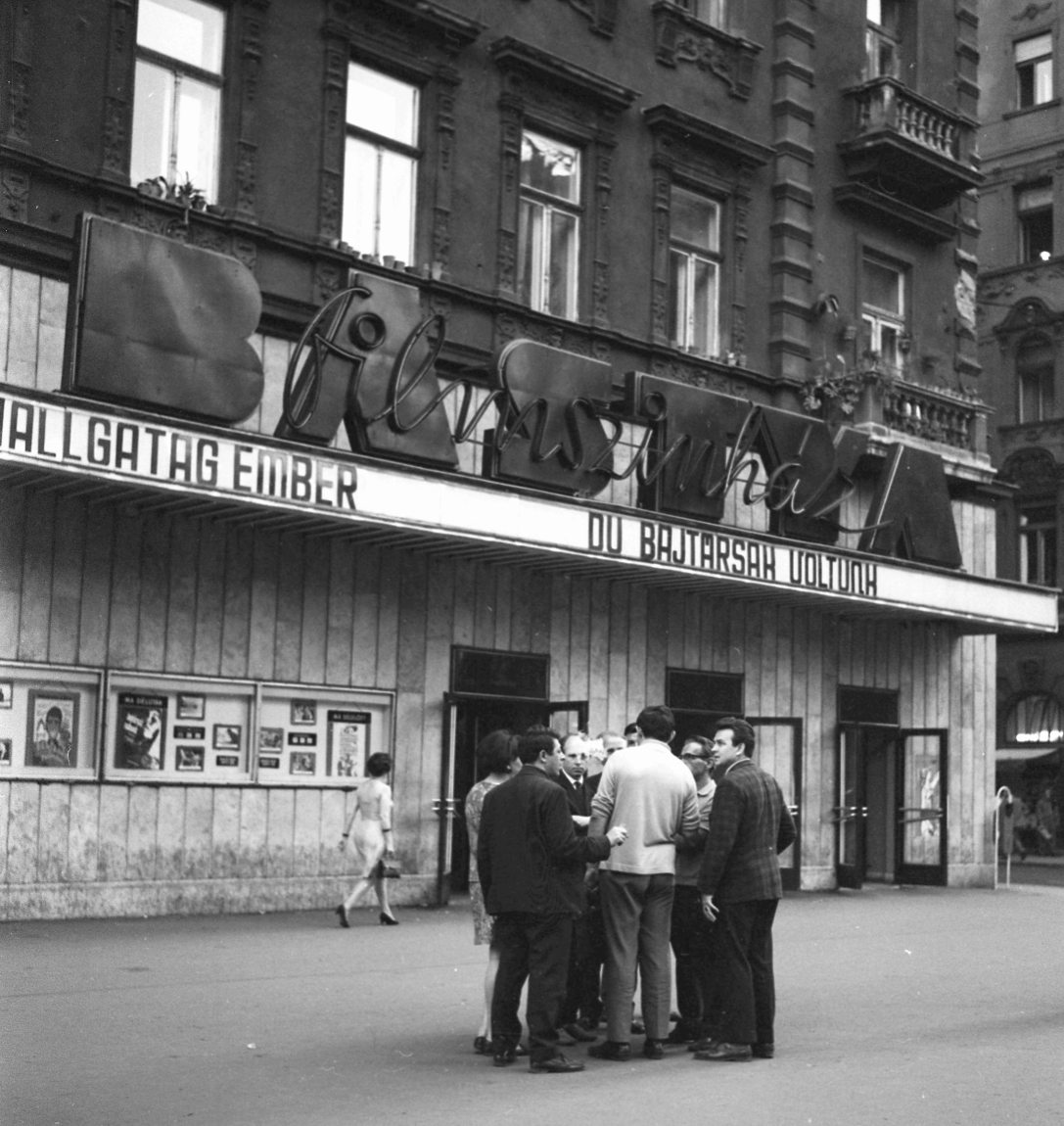 A Bástya Mozi 1969-ben. Fotó: Magyar Rendőr / Fortepan