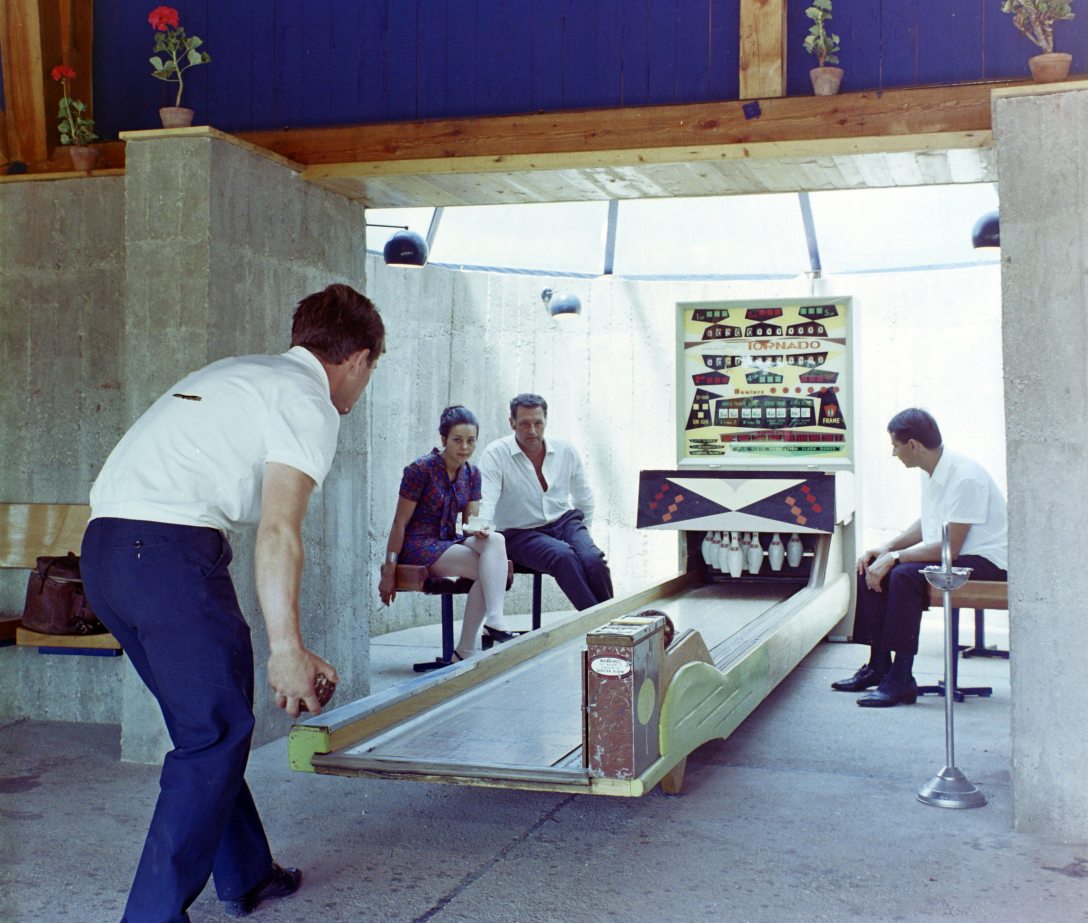 A balatonfüredi Hotel Annabella kerti bárja 1975-ben. Fotó: Fortepan / Bauer Sándor