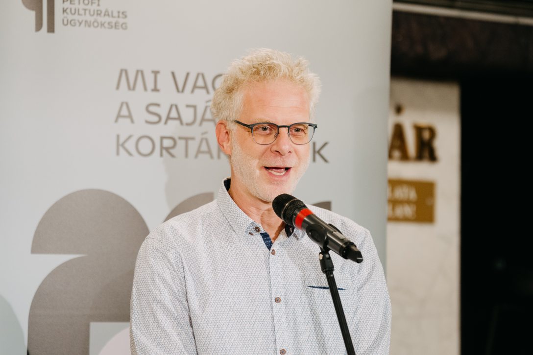 Gáspár Máté, az Örkény István Színház igazgatója. Fotó: Hegyi Júlia Lili / Kultúra.hu